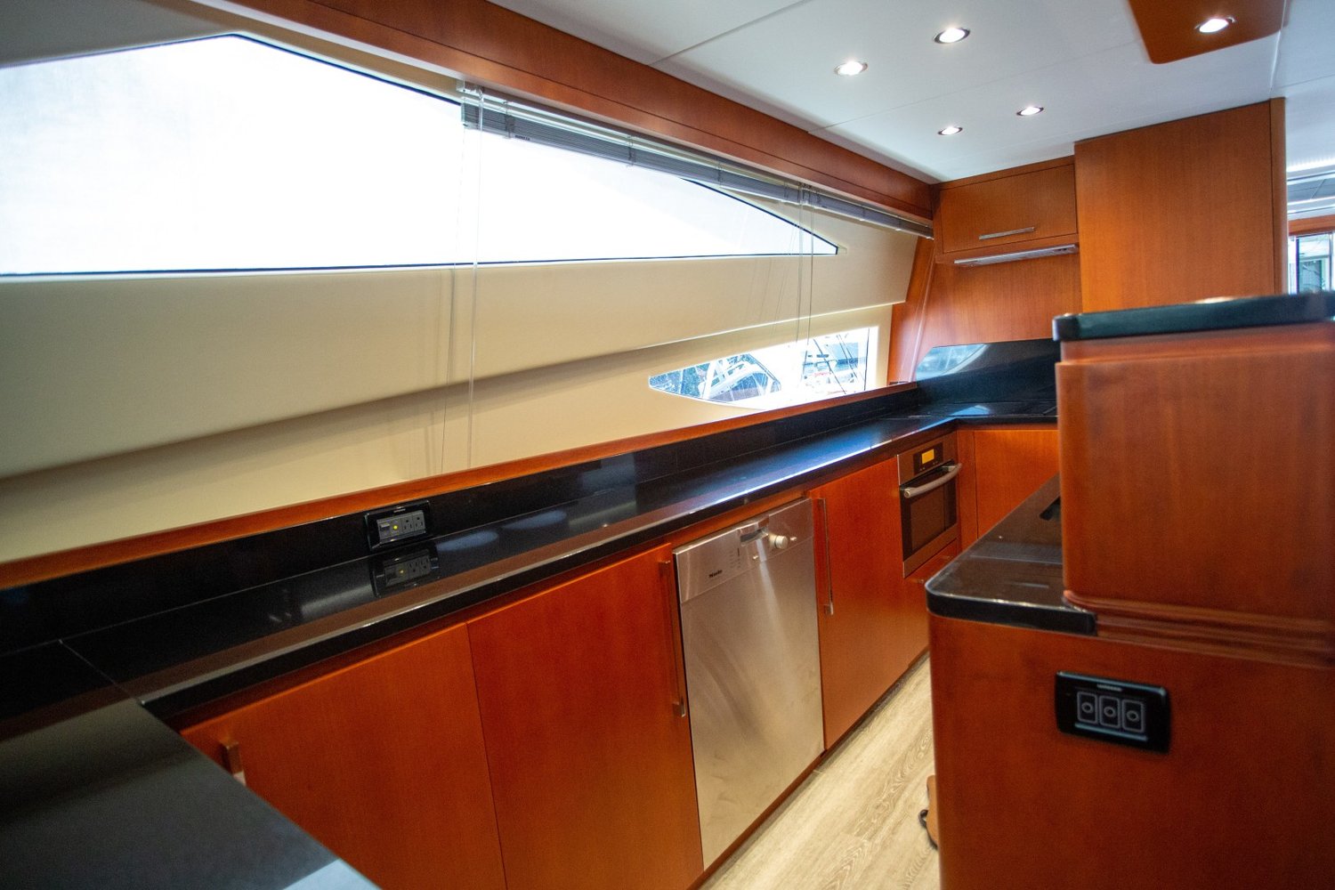 Shaki Yat Gemi İç Mobilyaları-104